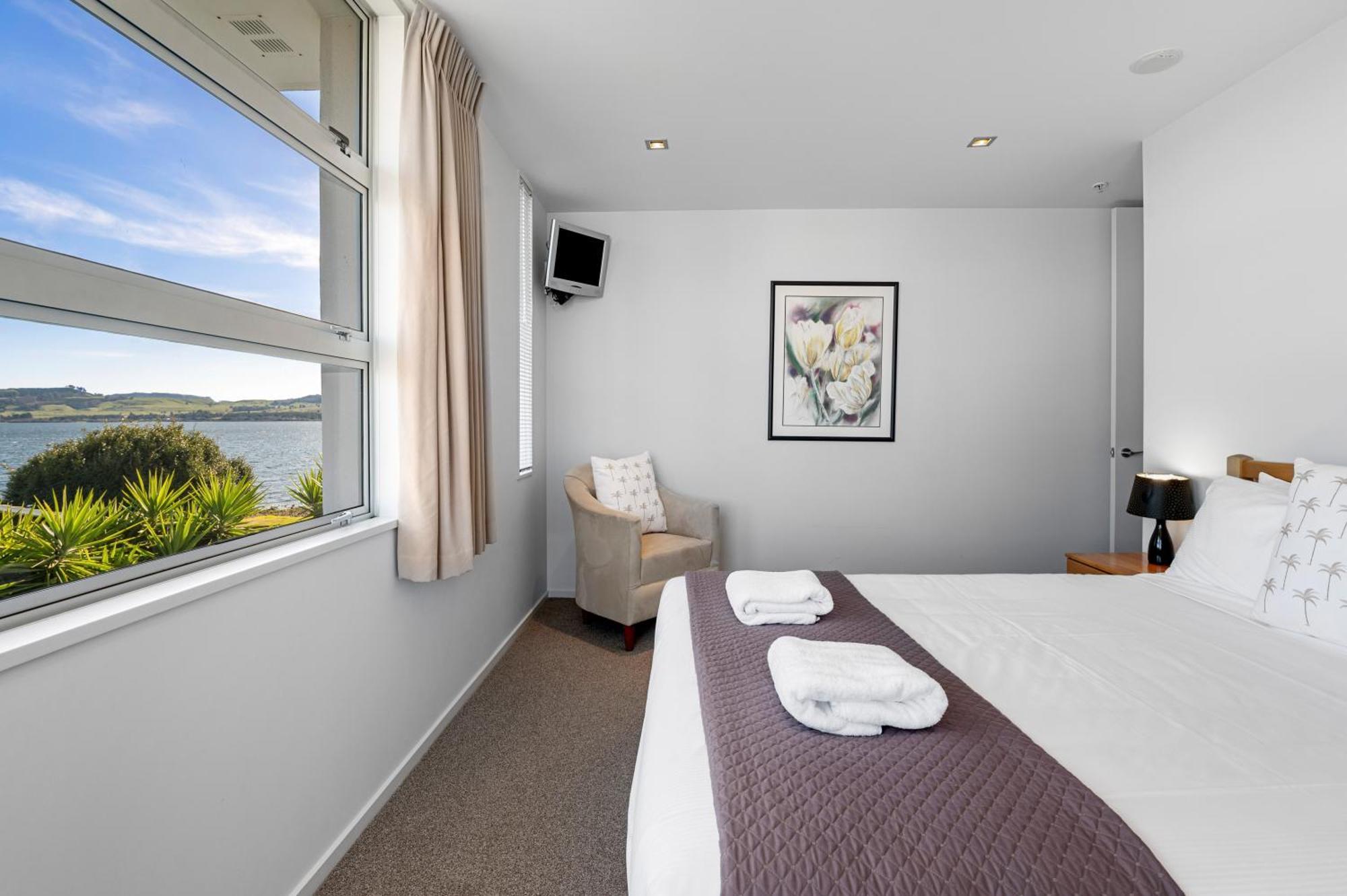 Waimahana Apartment 8 Taupo Exterior photo